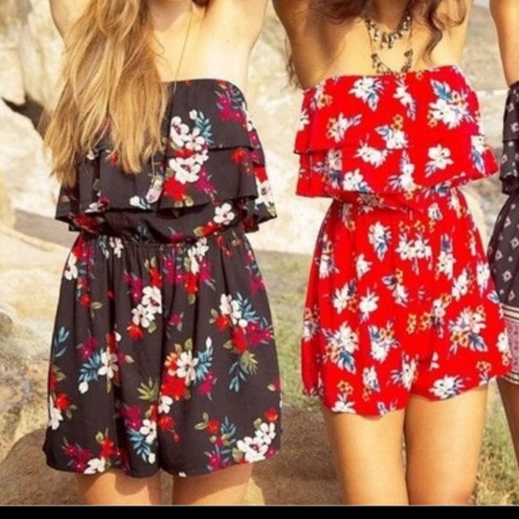 Hollister Pants - Hollister Strapless Floral Romper XS